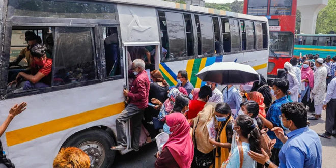 রাজধানীর সড়কের যত্রতত্র গাড়ি থামিয়ে যাত্রী ওঠা-নামা বন্ধের নির্দেশনা